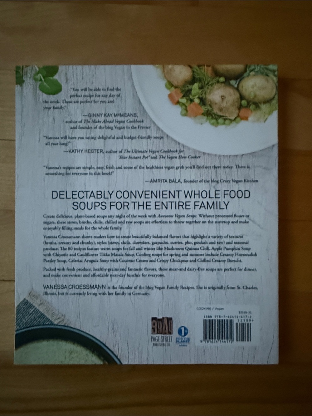 Set of 3 Vegan Cookbooks - White and Green Covers by Various Authors - Picture 7 of 8